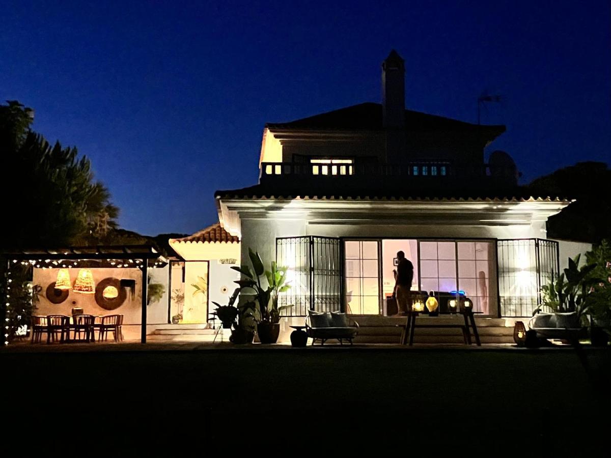 Villa De La Luz El Portil Esterno foto